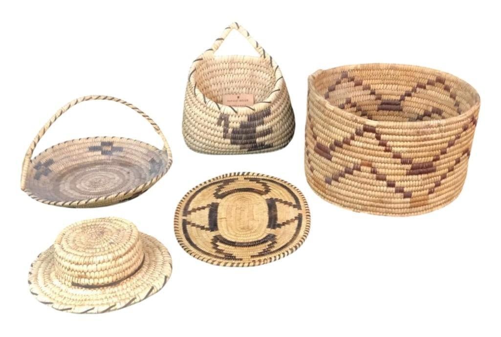 Group Of Five Vintage Tohono O'odham Baskets (1 of 20)