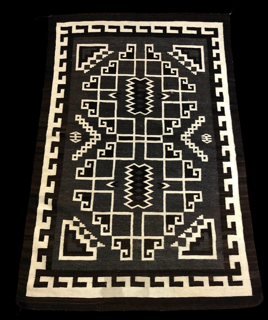 Vintage Two Grey Hills Navajo Rug: For your consideration is a vintage Two Grey Hills Navajo rug. The Two Grey Hills weavings are known for using natural wool and boasting geometric patterns with intricate designs unique to the people 