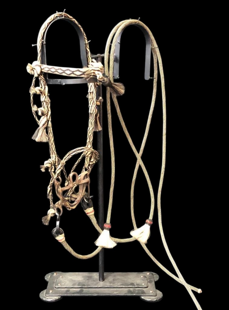 Vintage Hitched Horse Hair Bridle - Likely Prison Made: Offered here for your consideration is a vintage hitched horse hair bridle. This bridle has a unique style to it and is done in grey and black colors. It features a Buermann style iron bit. Many horse