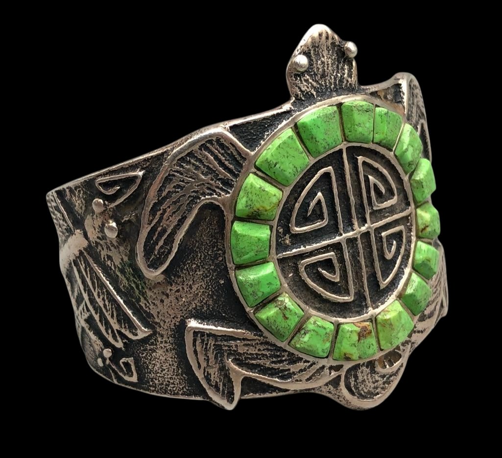 Turtle Themed Gaspeite Bracelet By Marian Denipah: For your bidding enjoyment we present a turtle themed gaspeite bracelet by multiple award winner Marian Denipah. This beautiful bracelet features a turtle design crafted with a combination of gaspeite