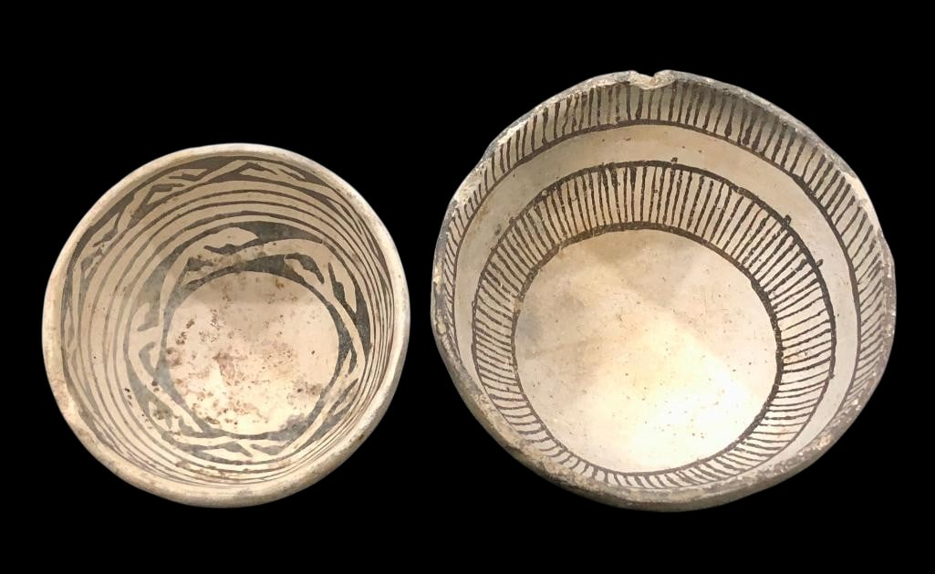 Two Anasazi Black On White Pottery Bowls (1 of 14)