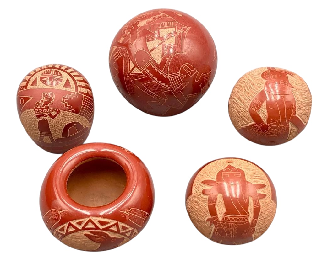 Group Of Five Finely Etched Miniature Pueblo Pots: Presented here for your consideration is a group of five finely etched miniature Pueblo pots. These miniature pots feature nicely etched figural, star and rabbit designs with textured backgrounds. All