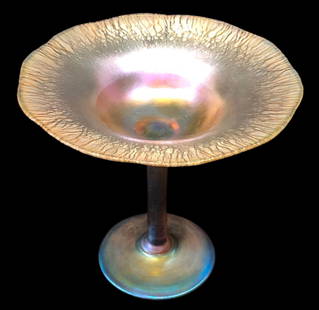 RARE Tiffany Favrile Glass Candy Dish With Paper Tag: Offered here for your consideration is a RARE Tiffany Favrile Glass Candy Dish with its original paper tag. This is a lovely example of Favrile Glass which was developed and patented by Louis Comfort