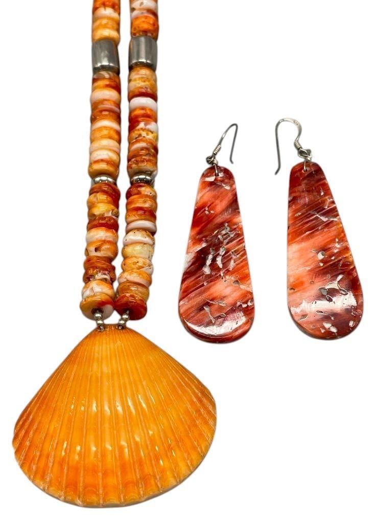 Spiny Oyster Sterling Silver Necklace With Pair of Earrings: Offered here for your consideration is a spiny oyster and sterling silver necklace with a pair of earrings. The necklace features a strand of spiny oyster shell beads accented with silver beads throug
