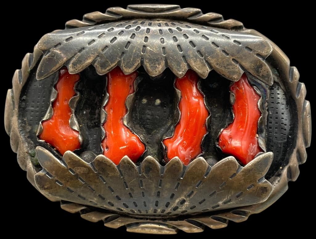 Sterling Silver And Coral Vintage Belt Buckle - Leonard T. Chee: Offered here for your consideration is a sterling silver and coral belt buckle - Leonard T. Chee. It features four coral branches set in sawtooth silver bezels against a darkened silver background. Su