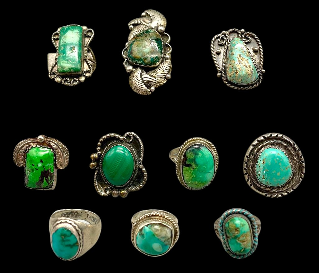 Ten Vintage Green Stone And Sterling Silver Rings: Offered here for your consideration is a ten vintage green stone and sterling silver rings. Each ring is highlighted with a central cabochon of turquoise or malachite, all set in silver bezels. Accent