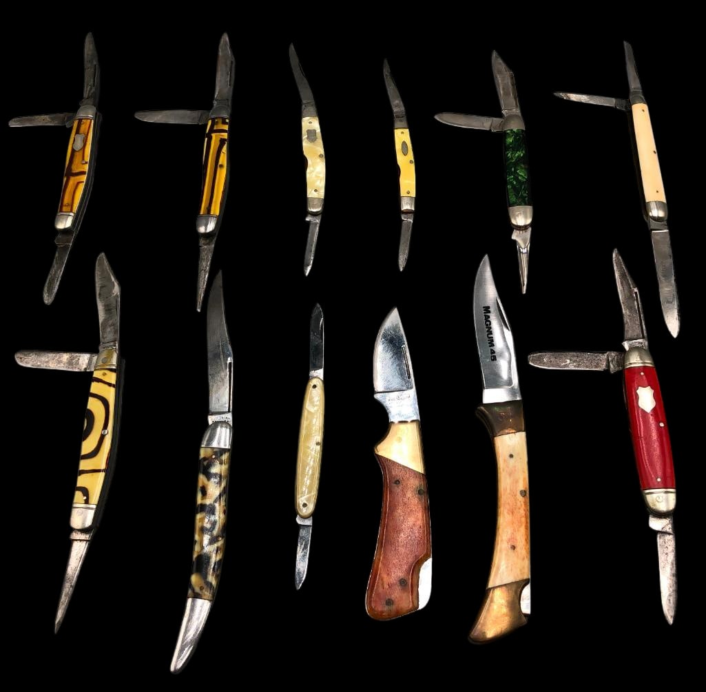 12 Exotic Handle Folding Knives (1 of 12)