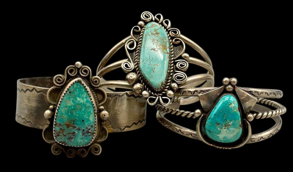 Three Vintage Green Turquoise And Sterling Silver Bracelets (1 of 15)