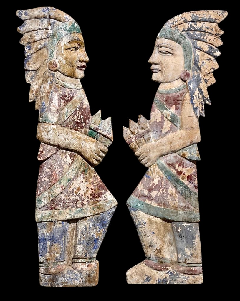 Two Carved Wooden Indian Wall Hangings (1 of 16)