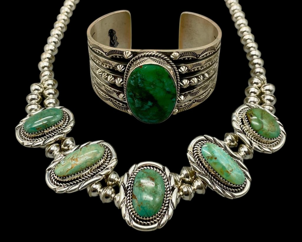 Choker Style Necklace And Bracelet With Green Stones (1 of 19)