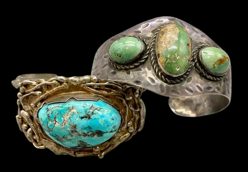 Two Vintage Turquoise And Sterling Silver Bracelets (1 of 12)