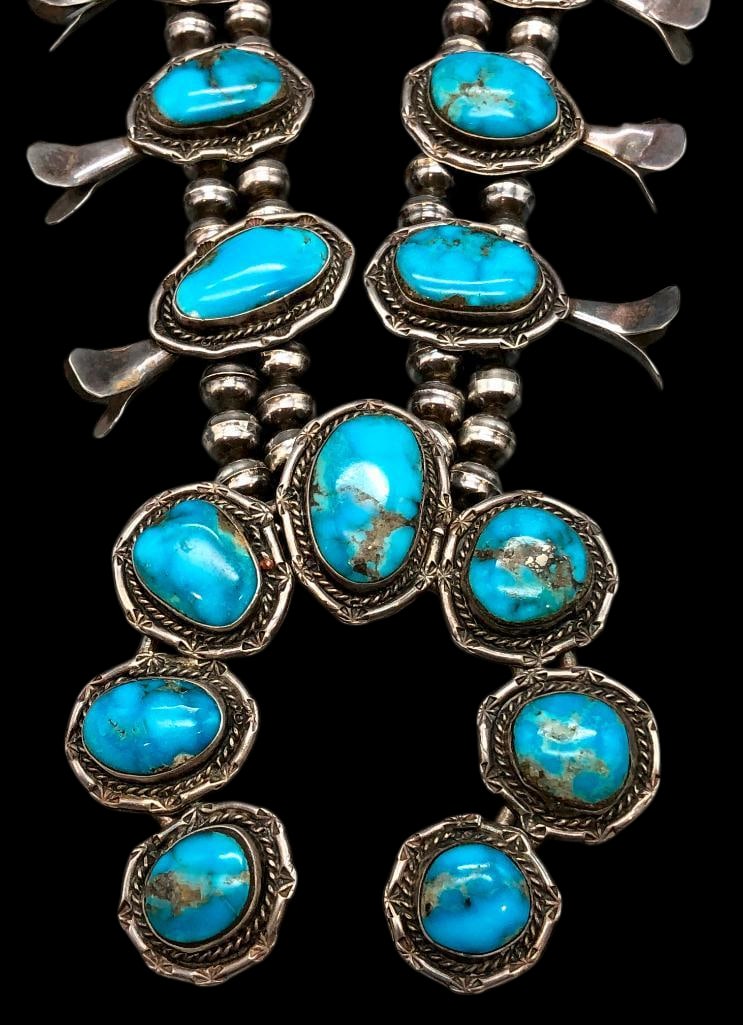 Vintage 17 Stone Turquoise And Sterling Silver Squash Blossom Necklace (1 of 17)