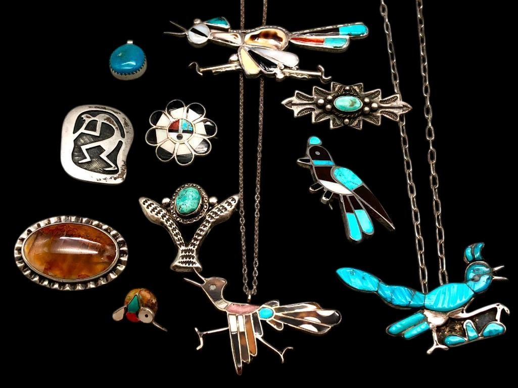 Group Of Sterling Silver Pins And Pendants (1 of 11)