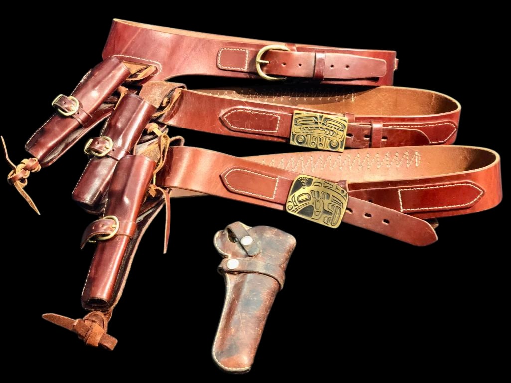 Three Leather Gun Rigs With Extra Holster (1 of 17)