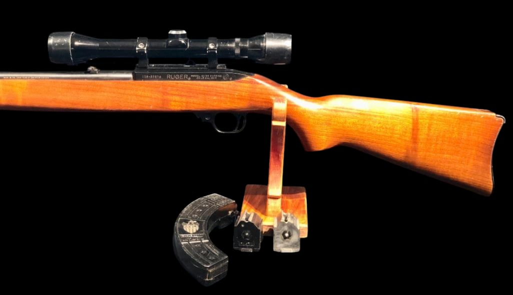 Ruger Model 10/22 Carbine With Scope .22 LR Cal (1 of 14)