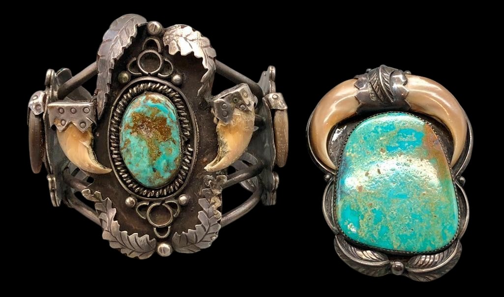 Vintage Sterling Silver, Turquoise And Claw Bracelet Plus Tie Tack/Hat Pin: Available here in this lot is a vintage sterling silver, turquoise and claw bracelet with matching tie tack/hat pin. Both pieces feature turquoise cabochons set in silver bezels. Accenting the stones