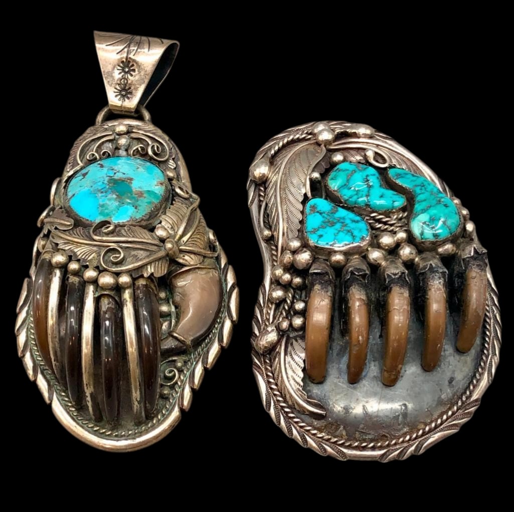 Sterling Silver, Turquoise And Claw Belt Buckle With Pendant: Offered here for your consideration is a sterling silver, turquoise and claw belt buckle with pendant. Both pieces feature turquoise cabochons set in silver sawtooth bezels. Accenting the stones are c