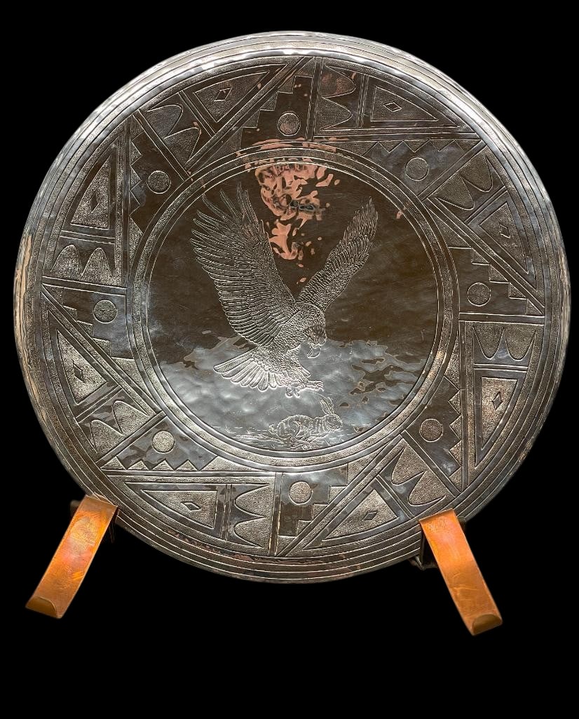 White Buffalo Highly Detailed Sterling Silver Plate: Available here for your consideration is a White Buffalo highly detailed sterling silver plate. This piece features a stamped, engraved central design depicting an eagle hunting a rabbit. It is highli