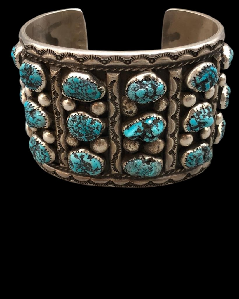 Great Sterling Silver And Kingman Seafoam Turquoise Cluster Cuff Bracelet: For your bidding enjoyment we present a great sterling silver and Kingman Seafoam turquoise cluster cuff bracelet. This bracelet features multiple turquoise cabochons all set in sawtooth silver bezels
