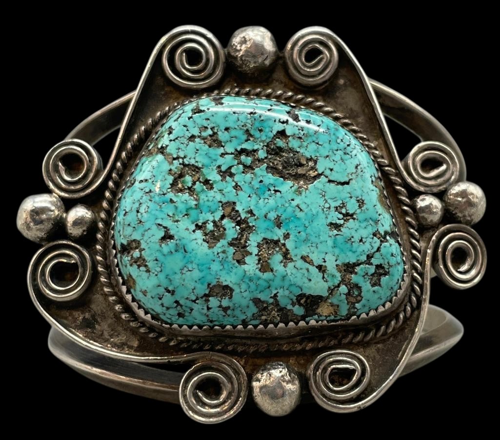Vintage Sterling Silver And Turquoise Bracelet (1 of 8)