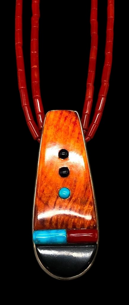 Coral, Turquoise, Spiny Oyster, Onyx And Sterling Silver Necklace By Veronica Poblano: Presented here for your consideration is a coral, turquoise, spiny oyster, onyx and sterling silver necklace by Veronica Poblano. This piece features a pendant highlighted with multi stone inlay set i
