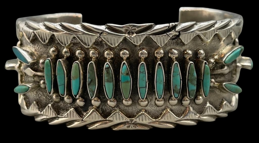 Hefty Sterling Silver And Nice Needlepoint Turquoise Bracelet (1 of 9)