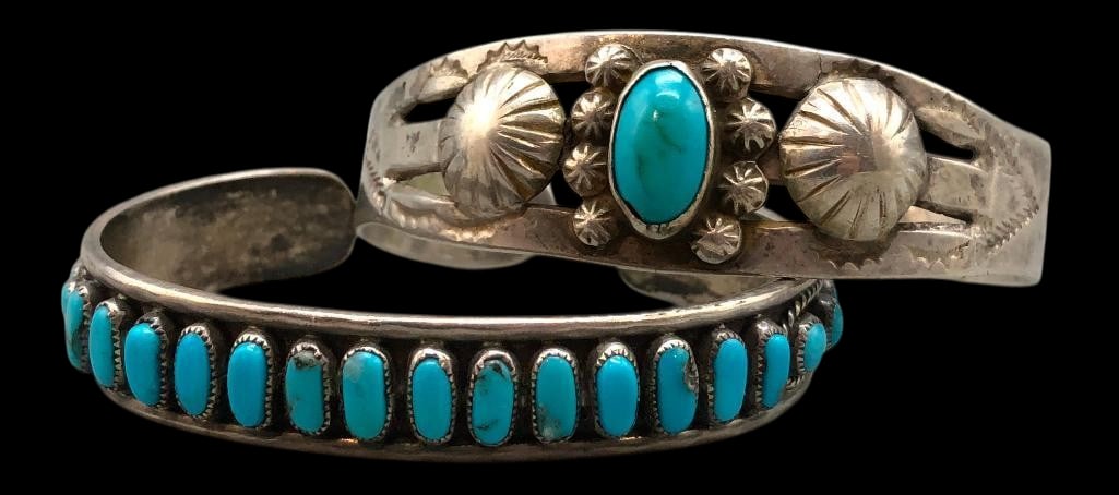 Two Vintage Turquoise And Sterling Silver Bracelets (1 of 9)