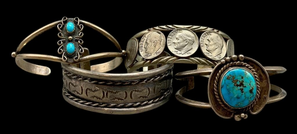 Four Vintage Sterling Silver Bracelets (1 of 11)