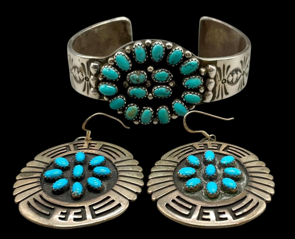 Cluster Turquoise And Sterling Silver Bracelet With Pair Of Earrings (1 of 11)