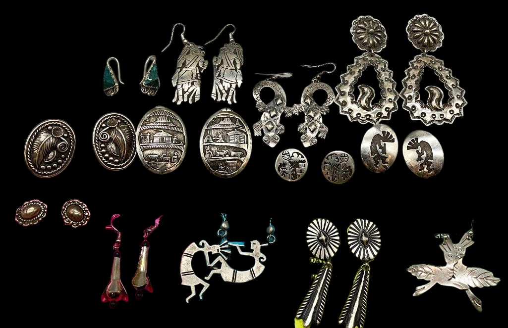 13 Sterling Silver Pairs Of Earrings With Various Settings (1 of 11)