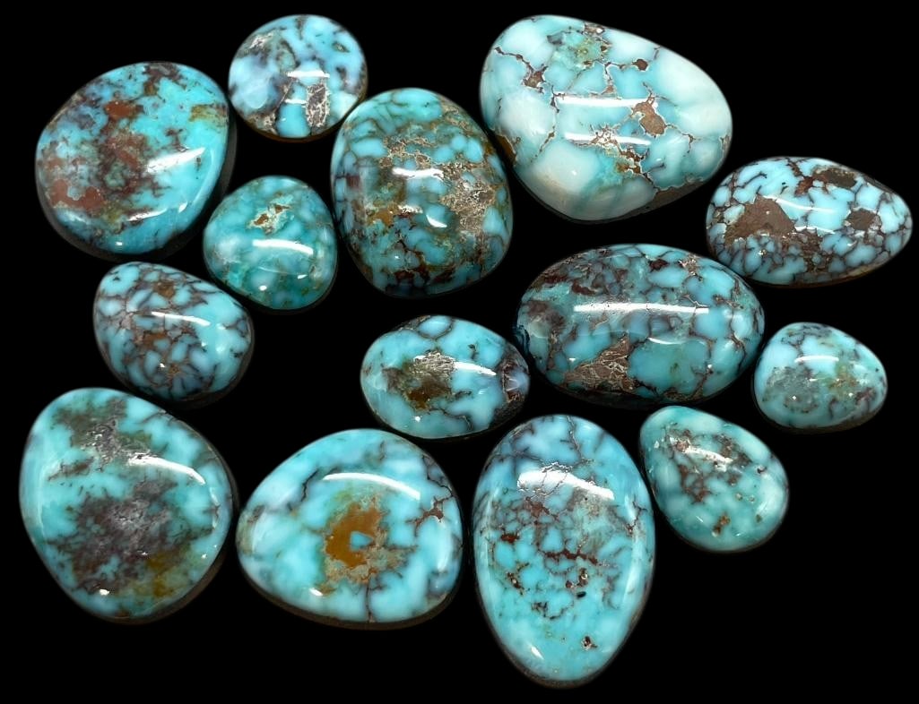 Approximately 126 Carats Of High Grade Turquoise Cabochons (1 of 5)