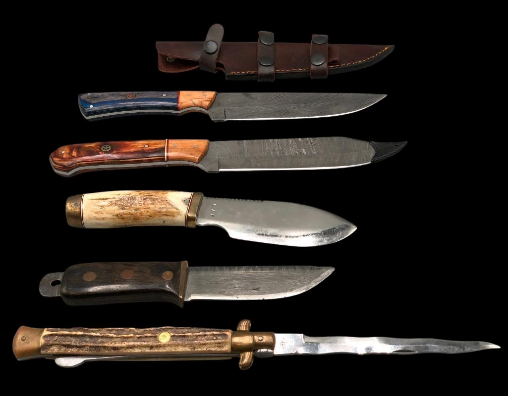 Group Of Four Fixed Blade And One Folding Knife (1 of 18)