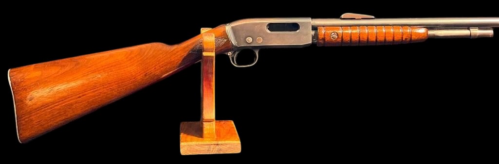 Remington Model 25 .32 Caliber Pump Action Rifle (1 of 17)