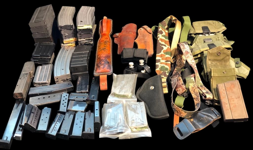 Group Of Miscellaneous Magazines And Holsters (1 of 10)