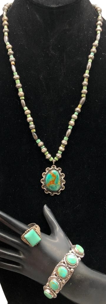 Green Turquoise And Sterling Silver Bracelet, Necklace And Ring: Offered here for your consideration is a green turquoise and sterling silver bracelet, necklace and ring. Each piece features green turquoise cabochons set in smooth silver bezels with silver accents.