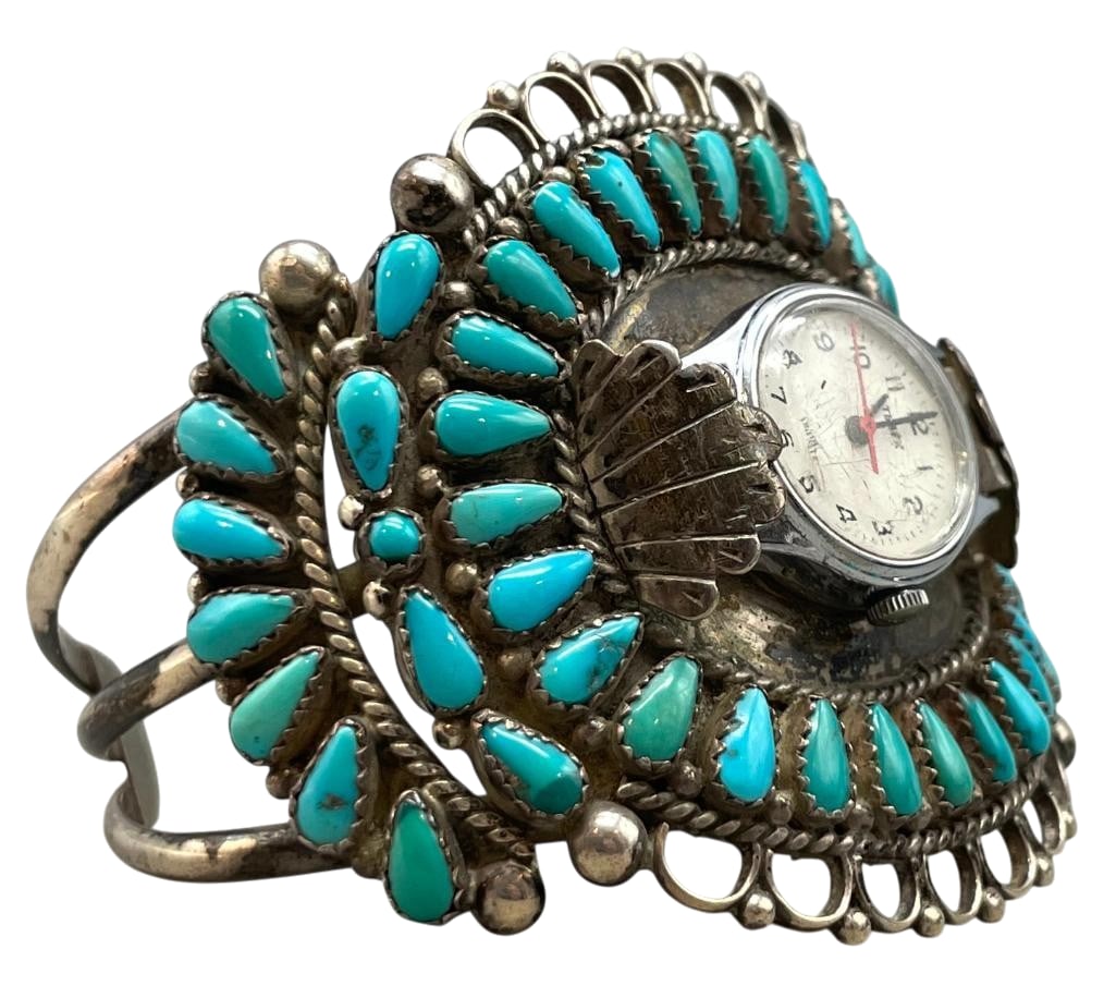 Vintage Turquoise Cluster And Sterling Silver Watch Bracelet: Offered here for your consideration is a vintage turquoise cluster and sterling silver watch bracelet. This piece features a cluster of turquoise cabochons set in sawtooth silver bezels. Accenting the