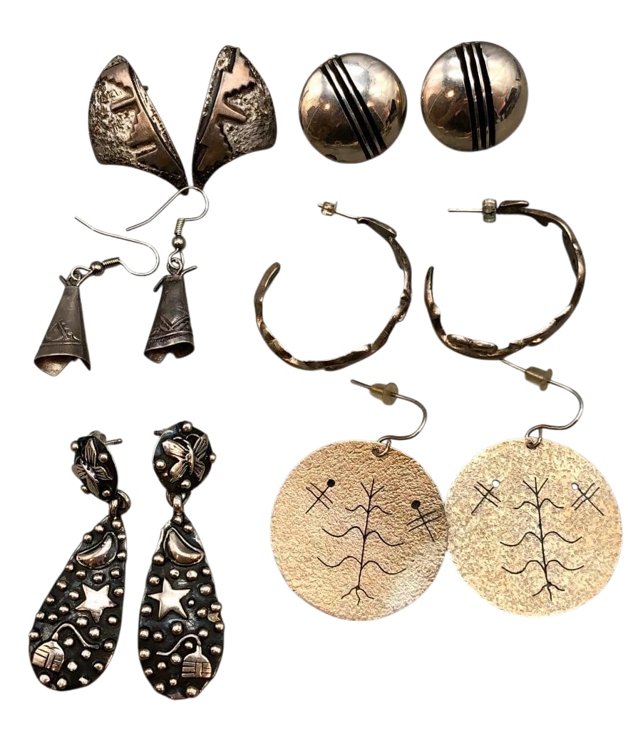 Six Pairs Of Sterling Silver Earrings With Various Settings (1 of 10)