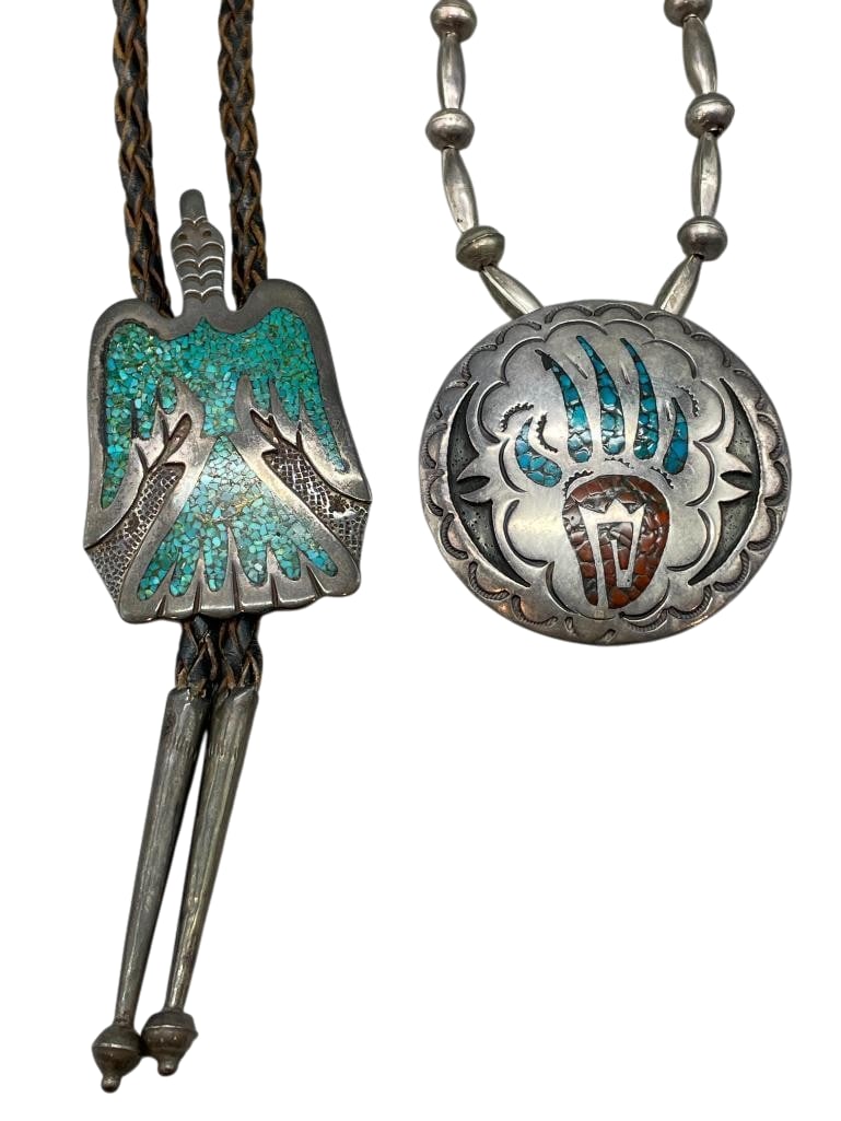 Vintage Sterling Silver And Chip Inlay Necklace And Bolo Tie: Offered here for your consideration is a vintage sterling silver and chip inlay necklace and bolo tie. The pieces feature a turquoise only or coral and turquoise chip inlay in a bear paw or a Peyote b
