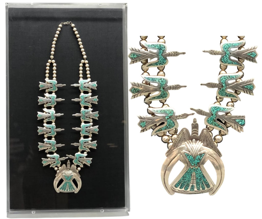 Peyote Bird Theme Chip Inlay Necklace By Jackie Singer - With Display Case: Offered here for your consideration is a Peyote bird theme chip inlay necklace by Jackie Singer - with display case. The naja showcases a Peyote bird design and is highlighted with a turquoise chip in