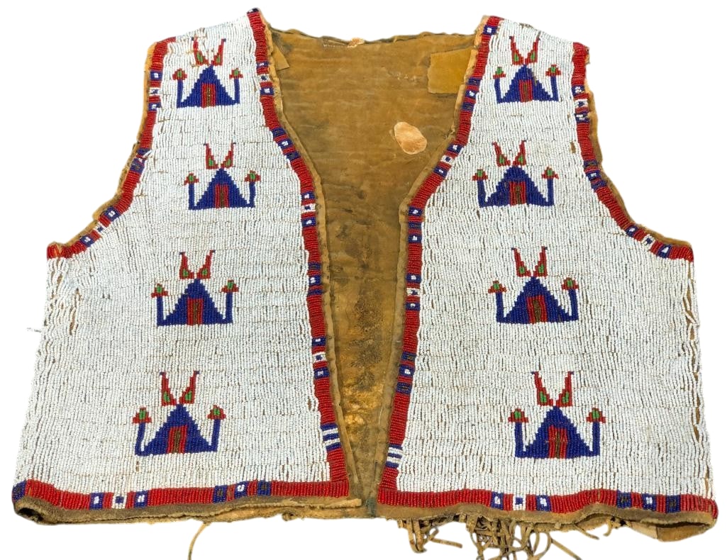Antique Sioux Beaded Vest (1 of 15)