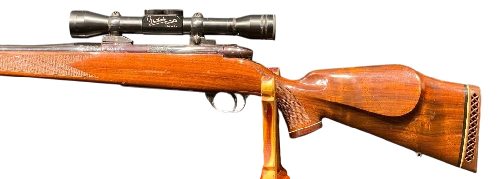 Weatherby Mark V .300 Magnum rifle with scope. Marked Southgate, CA: For your bidding pleasure is a very nice, Weatherby Mark V .300 Magnum rifle with scope marked, Southgate Calif.. This is a nine lug system with three rows and a 54 degree bolt throw. This is finished