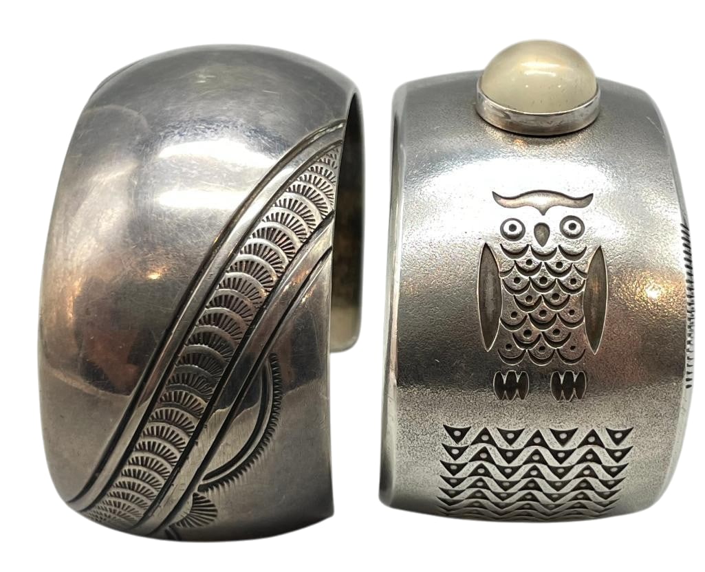 Two Wide Sterling Silver Bracelets - One Howard Begay And One Norman Peshlakai (1 of 12)