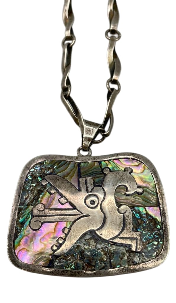 Double Sided Mexico Pendant By A.Munoz And Sterling Silver Necklace By Antonio Pineda: Offered here for your consideration is a double sided Mexico pendant by A. Munoz and sterling silver necklace by Antonio Pinedo. This necklace features a pendant accented with an overlay design on one
