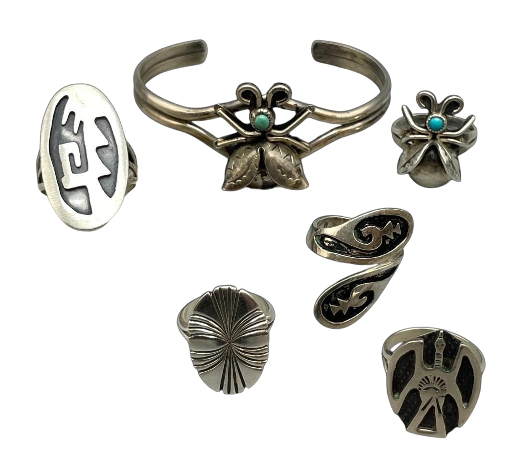 Five Vintage Sterling Silver Rings And One Bracelet (1 of 10)