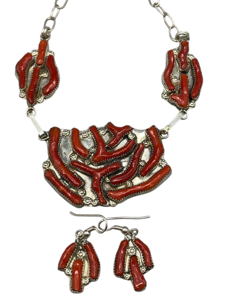 Coral And Sterling Silver Necklace And Earrings By Tsabetsaye: Offered here for your consideration is a coral and sterling silver necklace and earring set by Griffin and Evangeline Tsabetsaye. The necklace features a central pendant and two side pendants, each sh