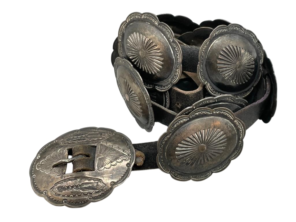 Small Sterling Silver Turquoise Concho Belt or Hat Band: Offered here for your consideration is a small sterling silver turquoise concho belt or hat band. This piece features 12 oval conchos and an oval buckle each highlighted with scalloped edges and hand 