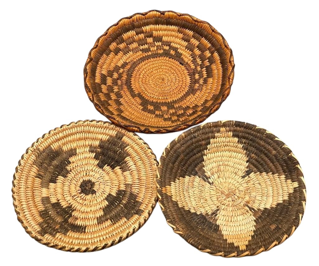 Three Fine Mini Pima Baskets (1 of 8)