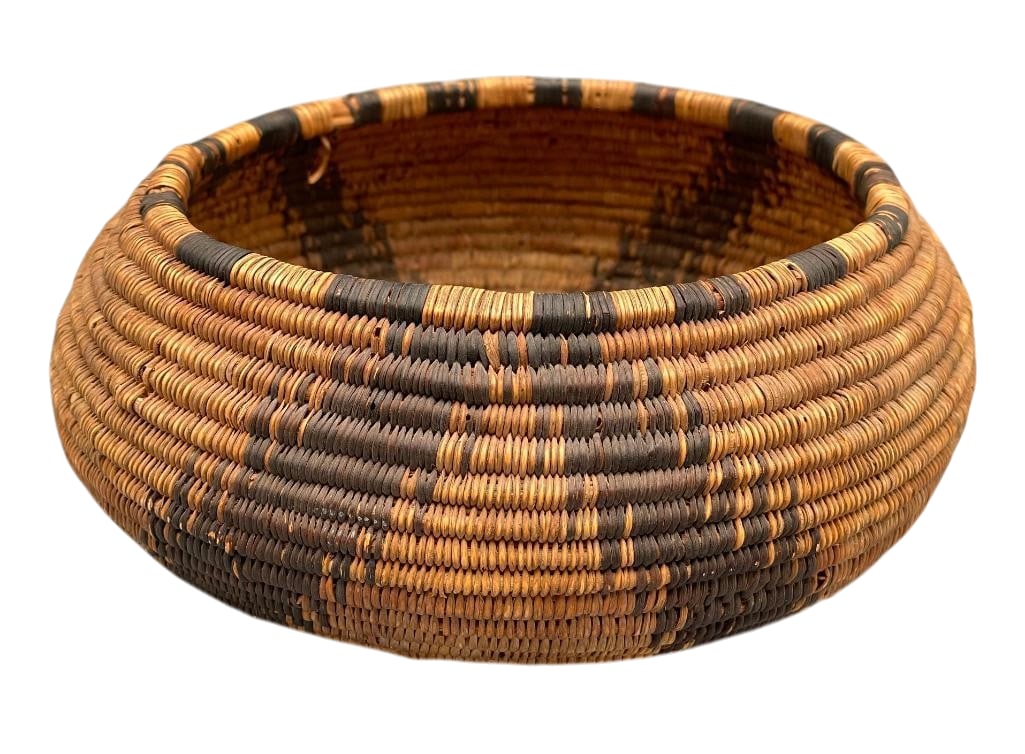 Antique Pomo Basket (1 of 8)