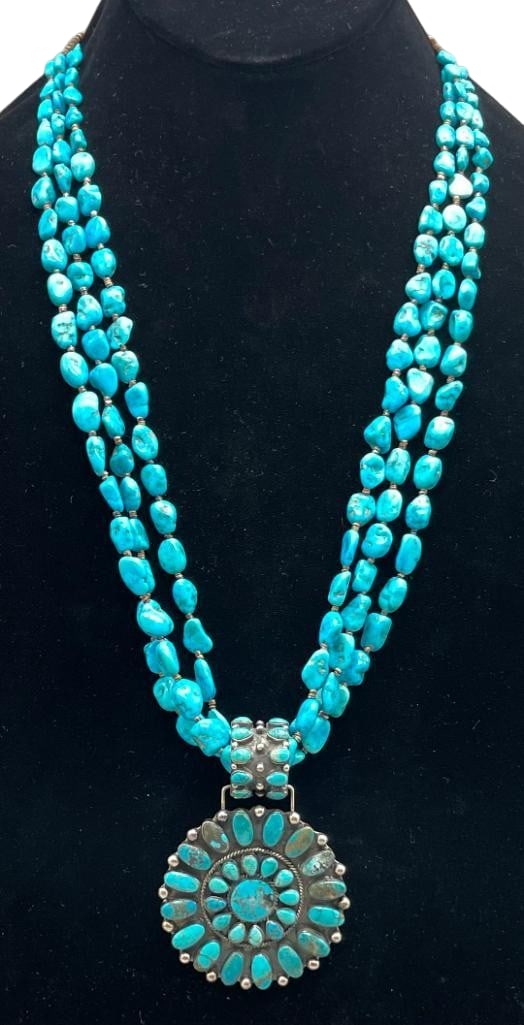 Turquoise Cluster Necklace With Three Strands (1 of 16)