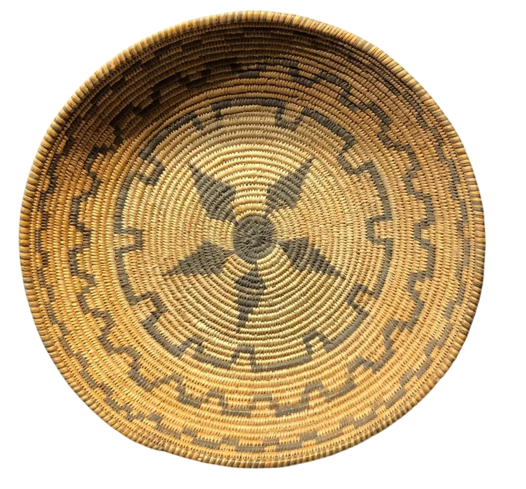 Antique Apache Basket With Sunflower And Geometric Designs: Offered here for your consideration is an antique Apache basket with sunflower and geometric designs. This basket has a brown woven rim and features a central sunflower motif surrounded by stepped geo